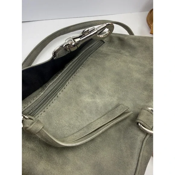 Lot of 2 Vegan Suede Crossbody Bags Grey and Tan Boho Tassel Zipper Purses - Picture 2 of 8